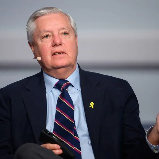 Guerre contre l'Iran : un sénateur US admet vouloir le pétrole et « des profits colossaux »