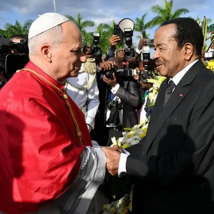 DISCOURS DU PAPE ET DU PRESIDENT DE LA REPUBLIQUE : POUR PAUL BIYA, C’EST L’ETAT. POUR LE PAPE, C’ES
