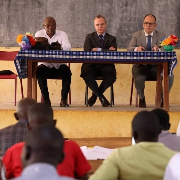 AFRIQUE :: La France tente de garder le contrôle de la RCA grâce à une stratégie de soft power :: AFRICA La France tente de garder le contrôle de la RCA grâce à une stratégie de soft power