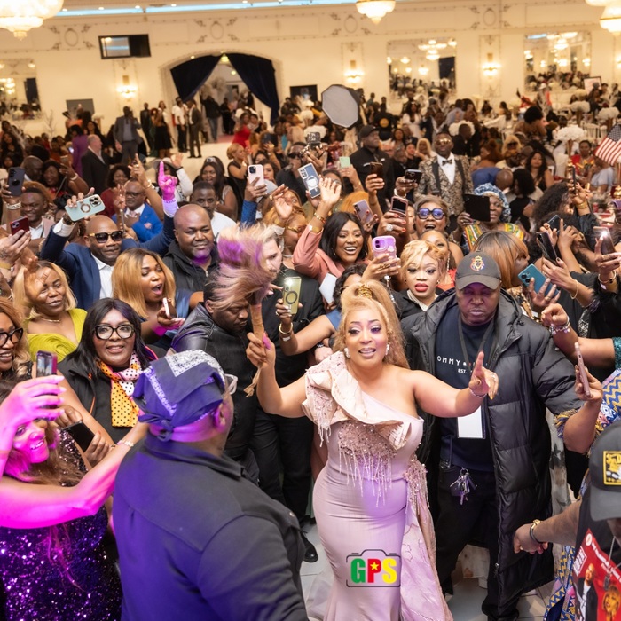 LE TSUNAMI de Flore de Lille : une soirée d’envergure internationale qui marque les esprits