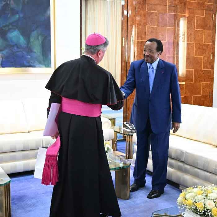 CAMEROUN :: Exclusif, Mgr José Avelino Bettencourt: « Le Président Paul BIYA va très bien» :: CAMEROON Exclusif, Mgr José Avelino Bettencourt: « Le Président Paul BIYA va très bien»