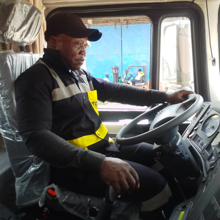 CAMEROUN :: Qui a tué MBOM Mathias tonton Edoko ? L’entreprise Tom sarl à la barre. :: CAMEROON Qui a tué MBOM Mathias tonton Edoko ? L’entreprise Tom sarl à la barre.
