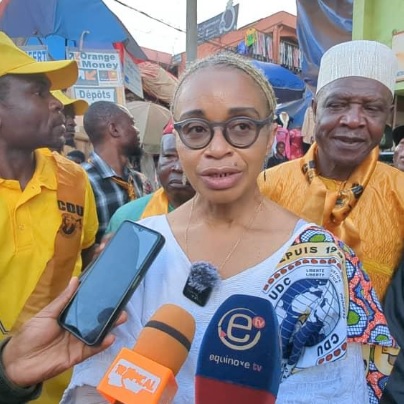 CAMEROUN :: Campagne de proximité: Patricia Ndam Njoya sillonne les marchés de Bafoussam :: CAMEROON Campagne de proximité: Patricia Ndam Njoya sillonne les marchés de Bafoussam